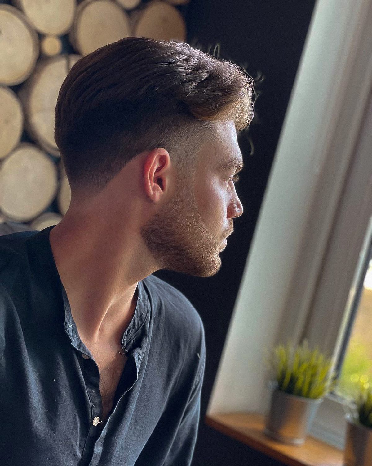 Мужская стрижка сложная (длинные волосы)