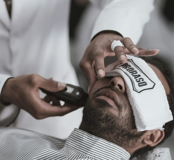 Бритье бороды - BeardClub