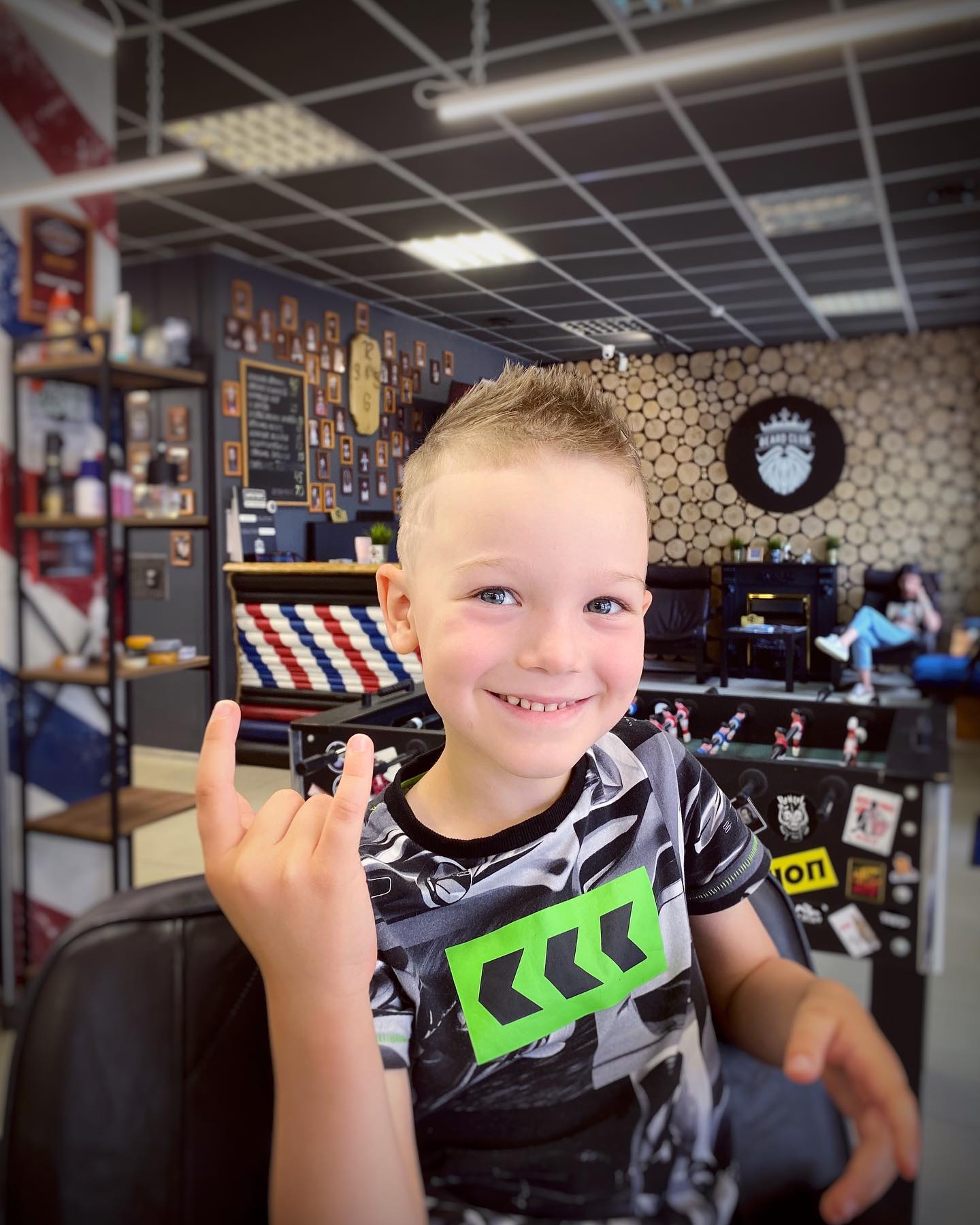 Детская стрижка (до 12 лет) у ТОП БАРБЕРА